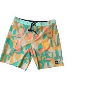 Quiksilver Men Highline Straight Leg 19" Boardshorts Beveled Glass Size 34